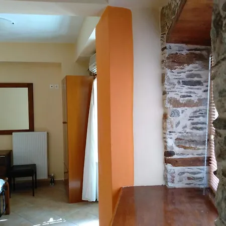 1872 Tonia, Two Level Cozy Stony Apartment Ermoupoli Exterior photo